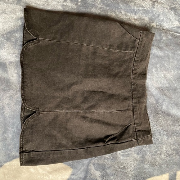 Black mini skirt